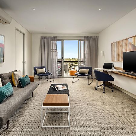 Quest Port Adelaide Aparthotel Exterior foto