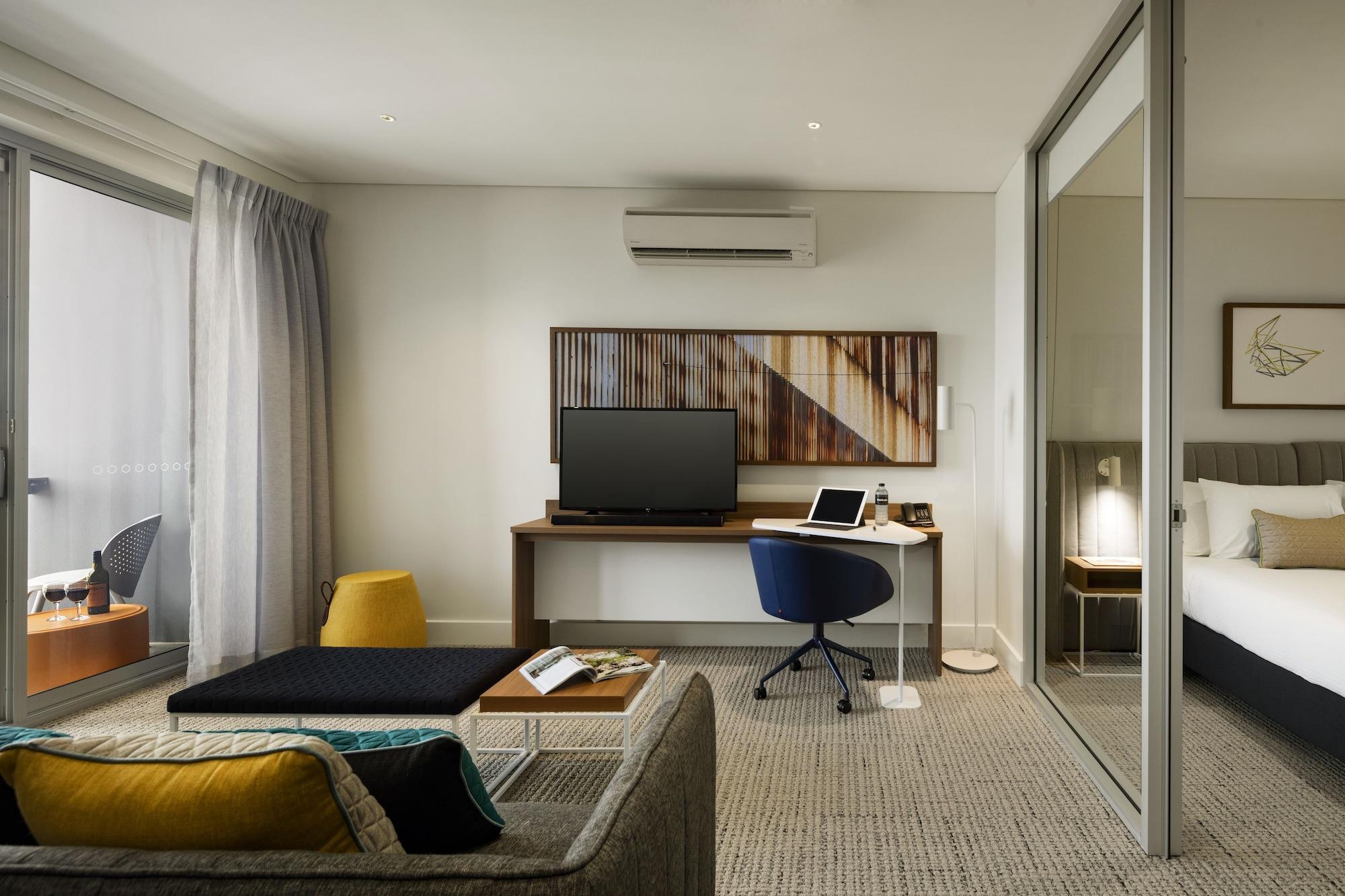 Quest Port Adelaide Aparthotel Exterior foto