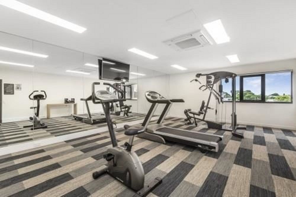 Quest Port Adelaide Aparthotel Exterior foto